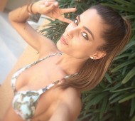 Karina Flores-Instagirl-Instagram-Sexy-Jolie-Fille-Blonde-Model-Mannequin-Brésil-Brésilienne-TV-effronte-14