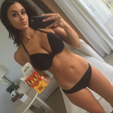 Brittany Furlan | Insta'Girl #076 | Effronté