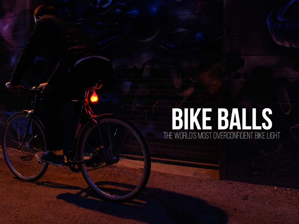 Bike-Balls-kickstarter-canadien-testicule-lumineux-drôle-sécurité-vélo-buzz-effronté-03