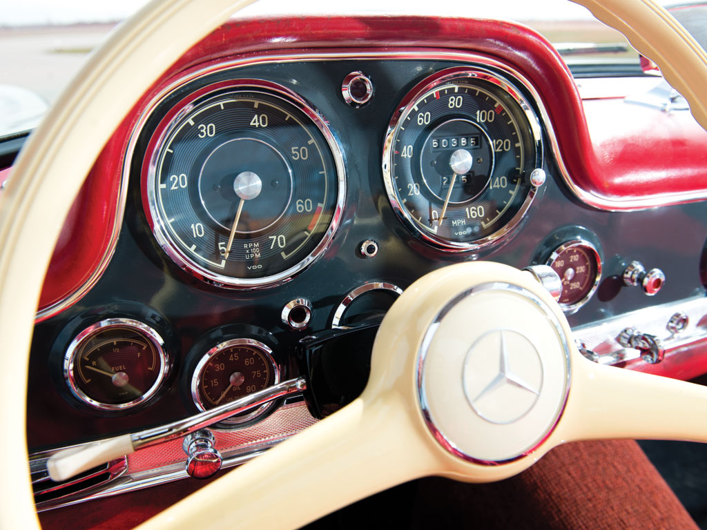 Mercedes-Benz 300SL-Gullwing-de-1955-collection-enchères-auction-Rmsothebys-effronté-10