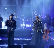 The Weeknd et Lauryn Hill interprètent - In The Night - dans The Tonight Show de Jimmy Fallon