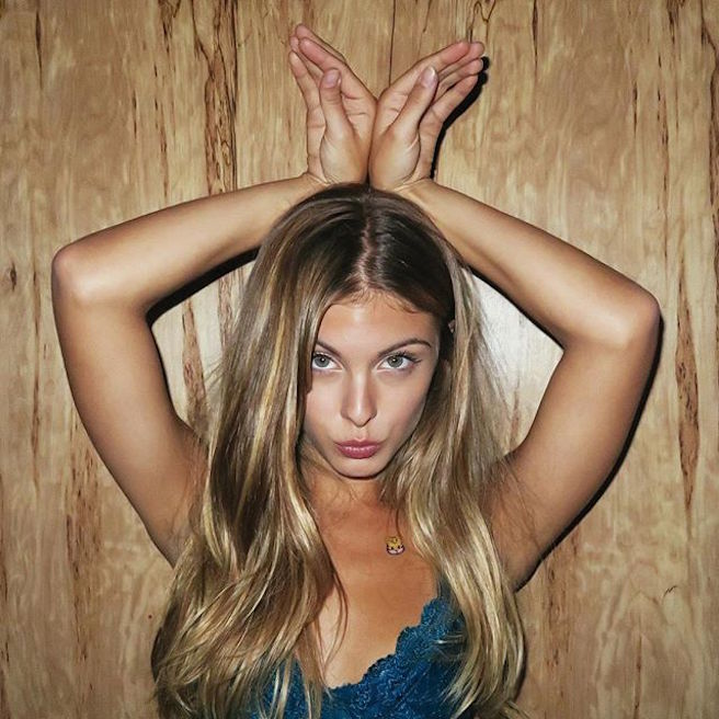 Carmela Rose-Instagirl-Instagram-Sexy-Jolie-Canon-Fille-Femme-Blonde-Mannequin-Wilhelmina-Miami-Los-Angeles-Californie-Mode-Bikini-effronte-08