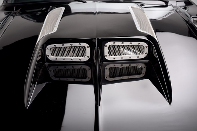 1967-Ford-Mustang-Fastback-Obsidian-par-Autoworks-International-effronté-04
