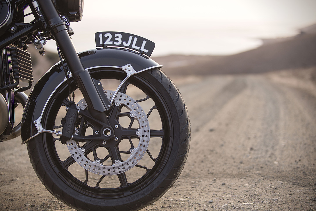 bmw-r-ninet-classic-by-roland-sands-design-04